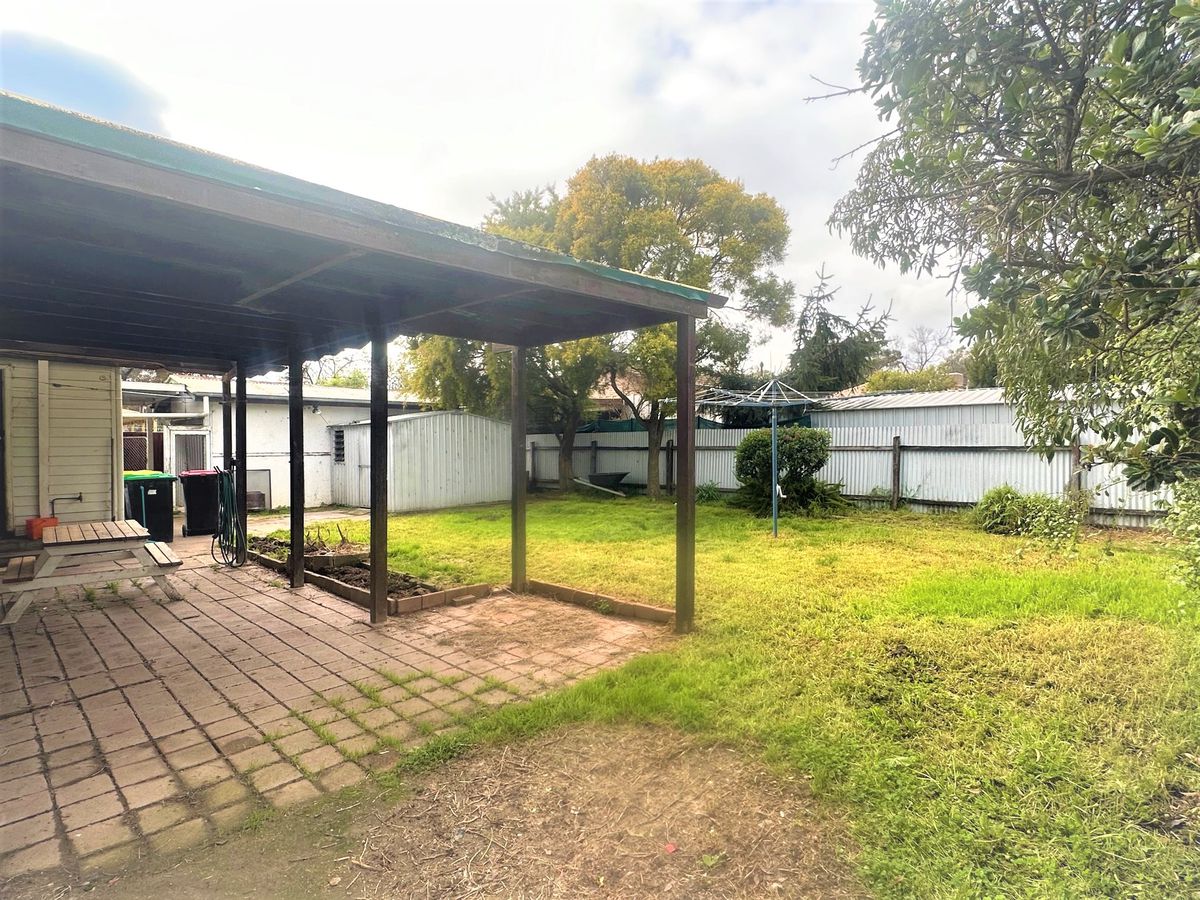 3 Swanlea Avenue, Benalla