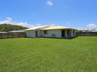 5 Barramundi Street, Mulambin