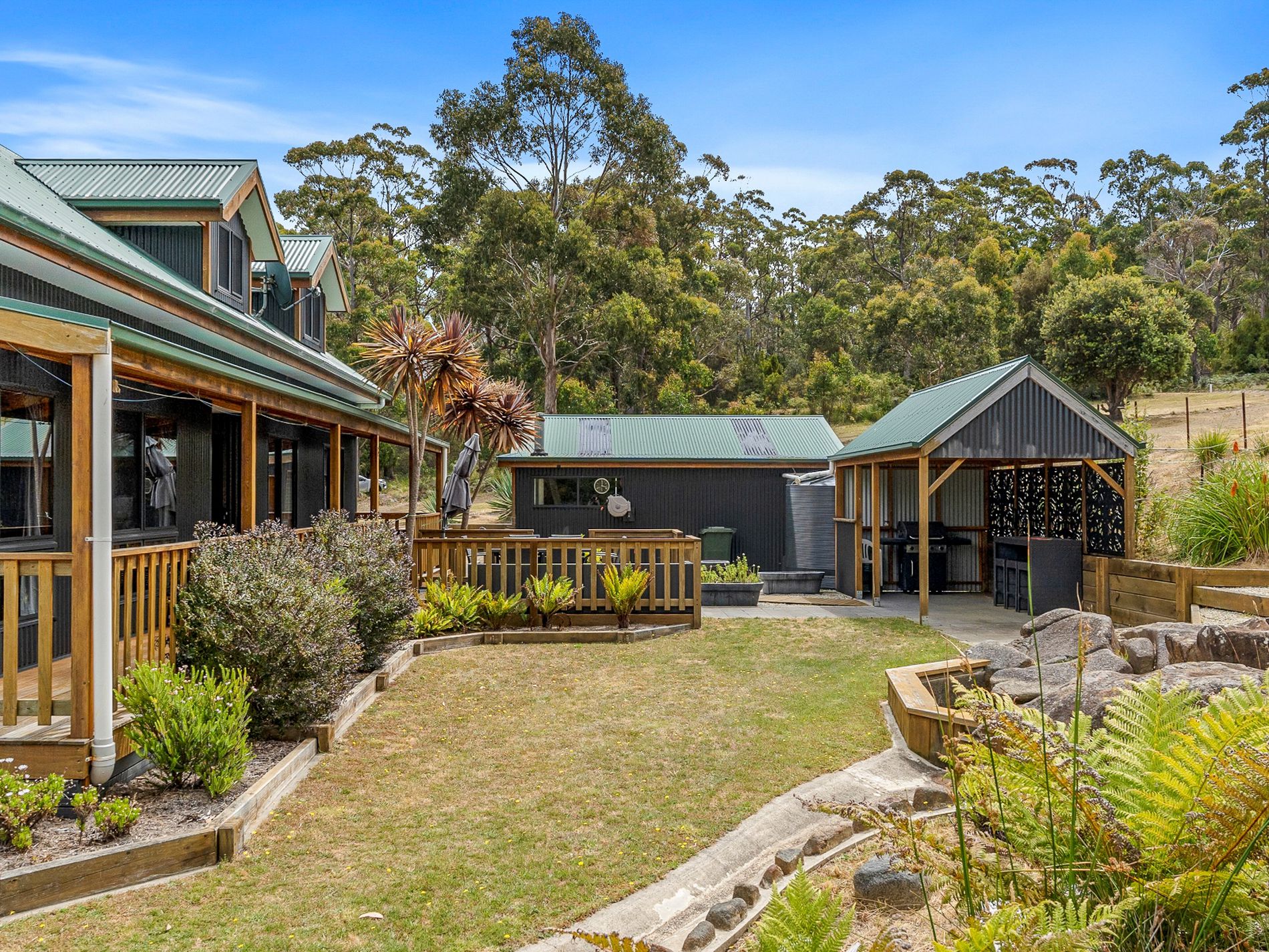 100 Scarrs Road, Garden Island Creek