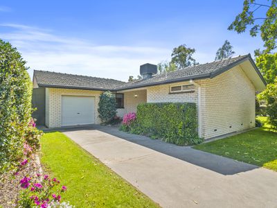 11 Golf Links Drive, Tocumwal