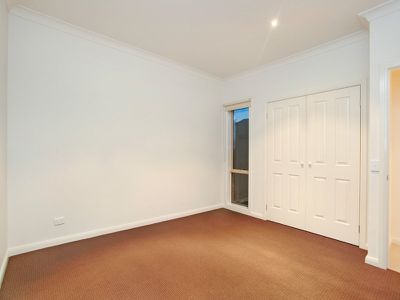 27A Alma Rd, Hampton Park