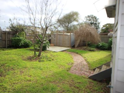 9 Guthrie Avenue, North Geelong