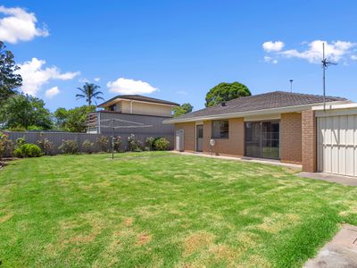 17A Araluen Drive, Sale