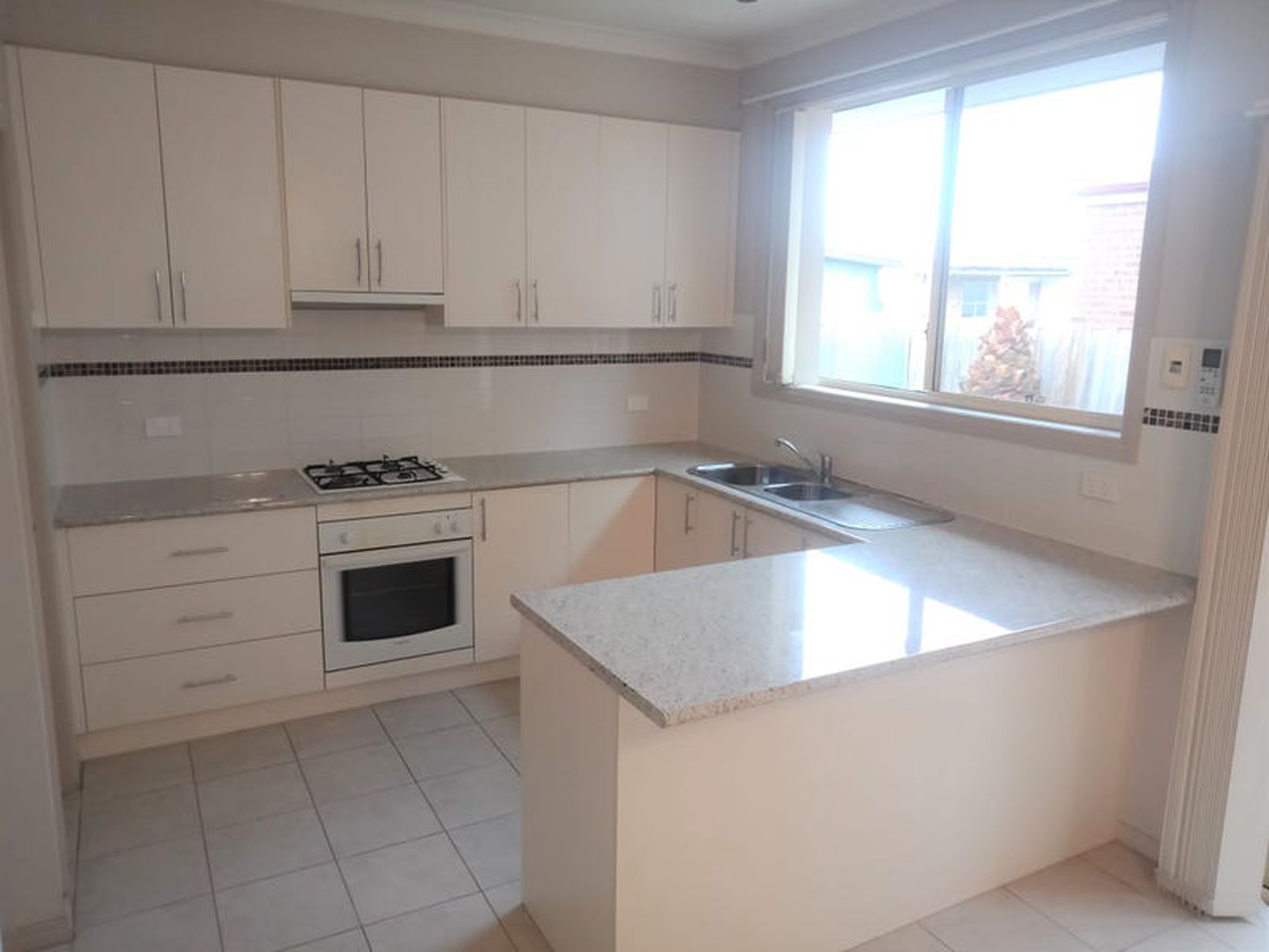 2 / 31 Malcolm Street, Bell Park