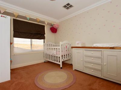 19 Hurley Close, Llanarth