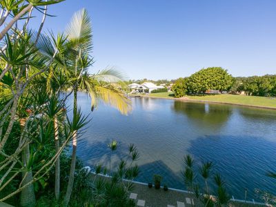 4 Masthead Quay, Noosa Waters