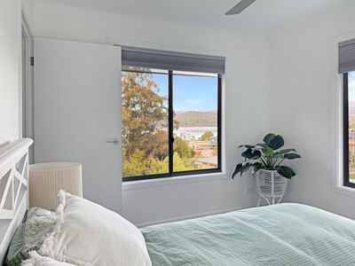 10 Warn Close, Merimbula