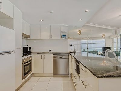 2 Ninetenth ave, Palm Beach