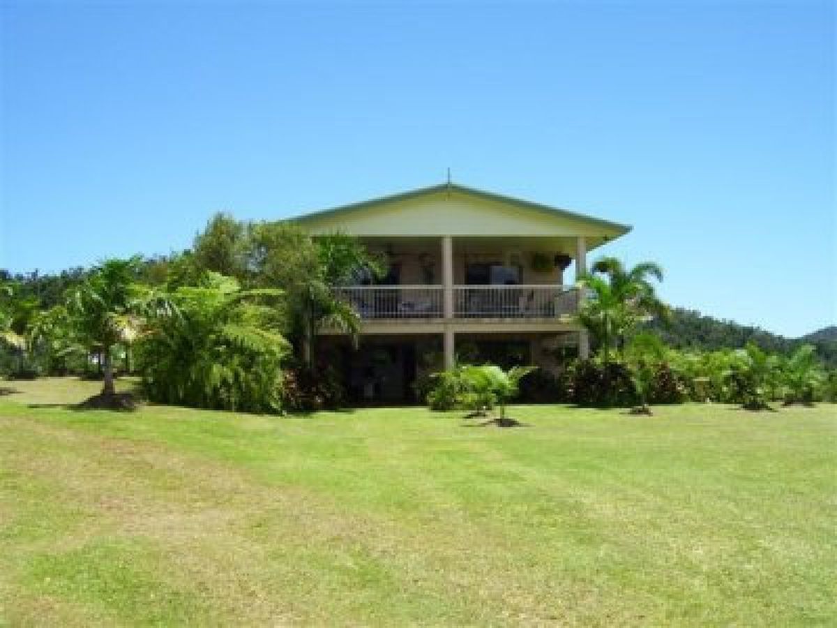 East Innisfail