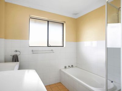 4 / 37 Pur Pur Avenue, Lake Illawarra