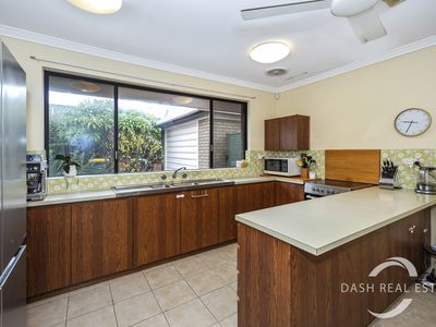 46 Ackworth Cres, Warwick