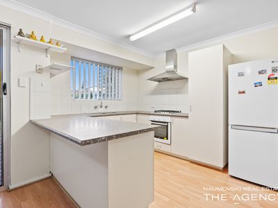 1 / 54 Esperanto Way, Westminster
