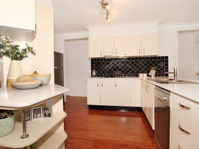11 Baltimore Place, Kuluin