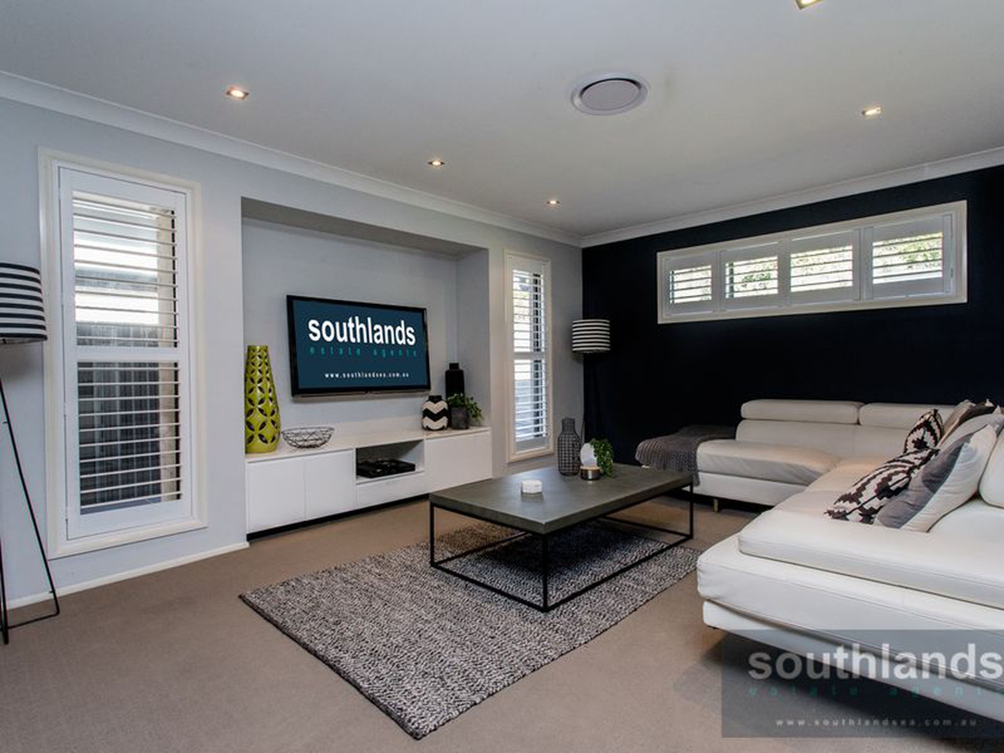 33 Sandstock Crescent, Jordan Springs, JORDAN SPRINGS