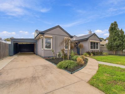 15 MacArthur Street, Sale