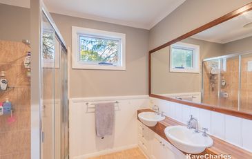 427 Belgrave-Gembrook Road, Emerald