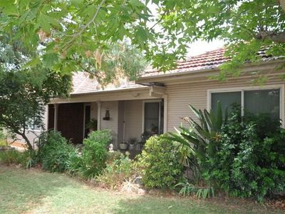 2 Brenner St, Forbes