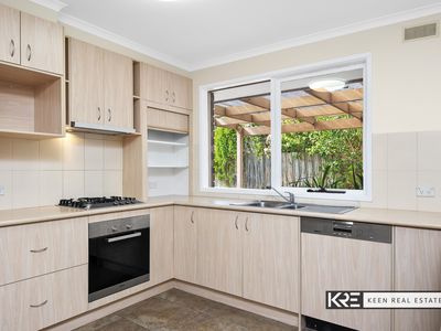 1 / 4 Glen Alvie Street, Seaford