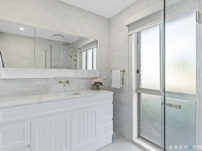 3 Lancaster Court, Greenvale