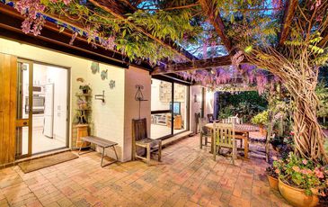 6 Wolsten Avenue, Turramurra