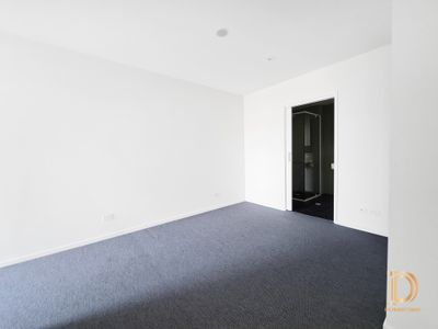 unit 710 / 495 Rathdowne Street, Carlton