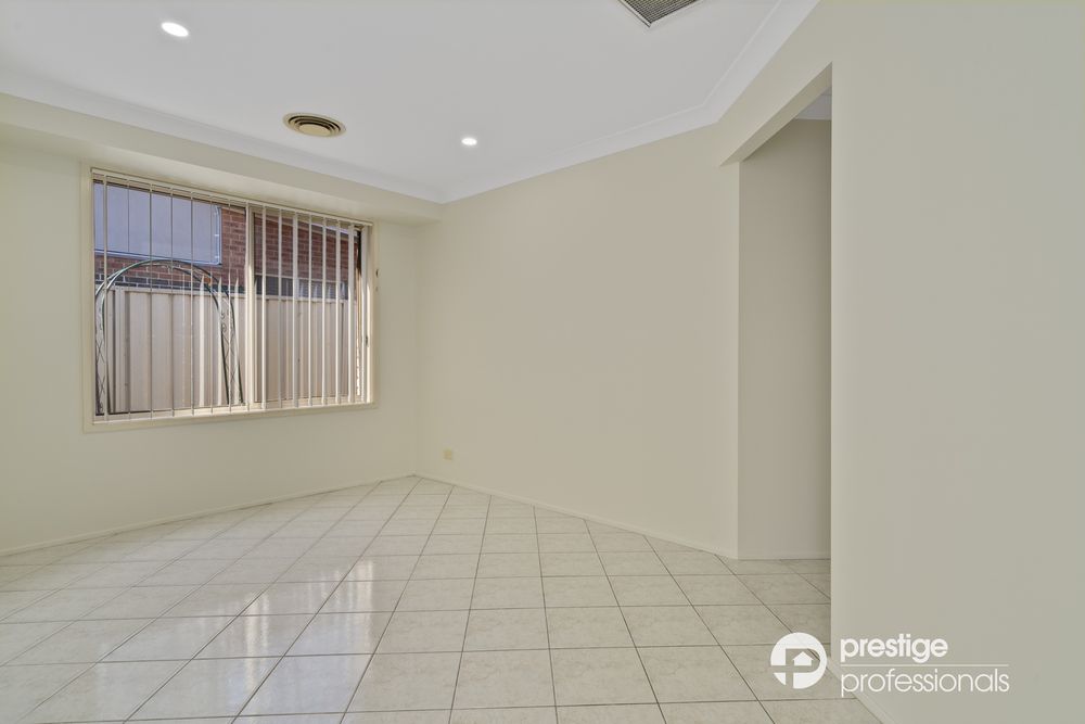 47 Lyndhurst Court, Wattle Grove