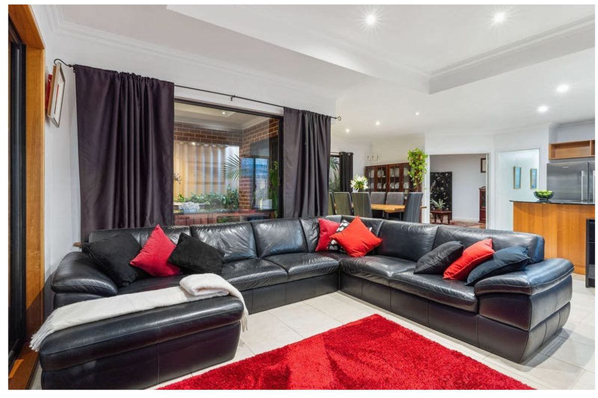 45A Davy Street, Alfred Cove