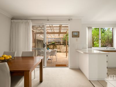 11 / 18 St Johns Wood Boulevard, Mount Claremont