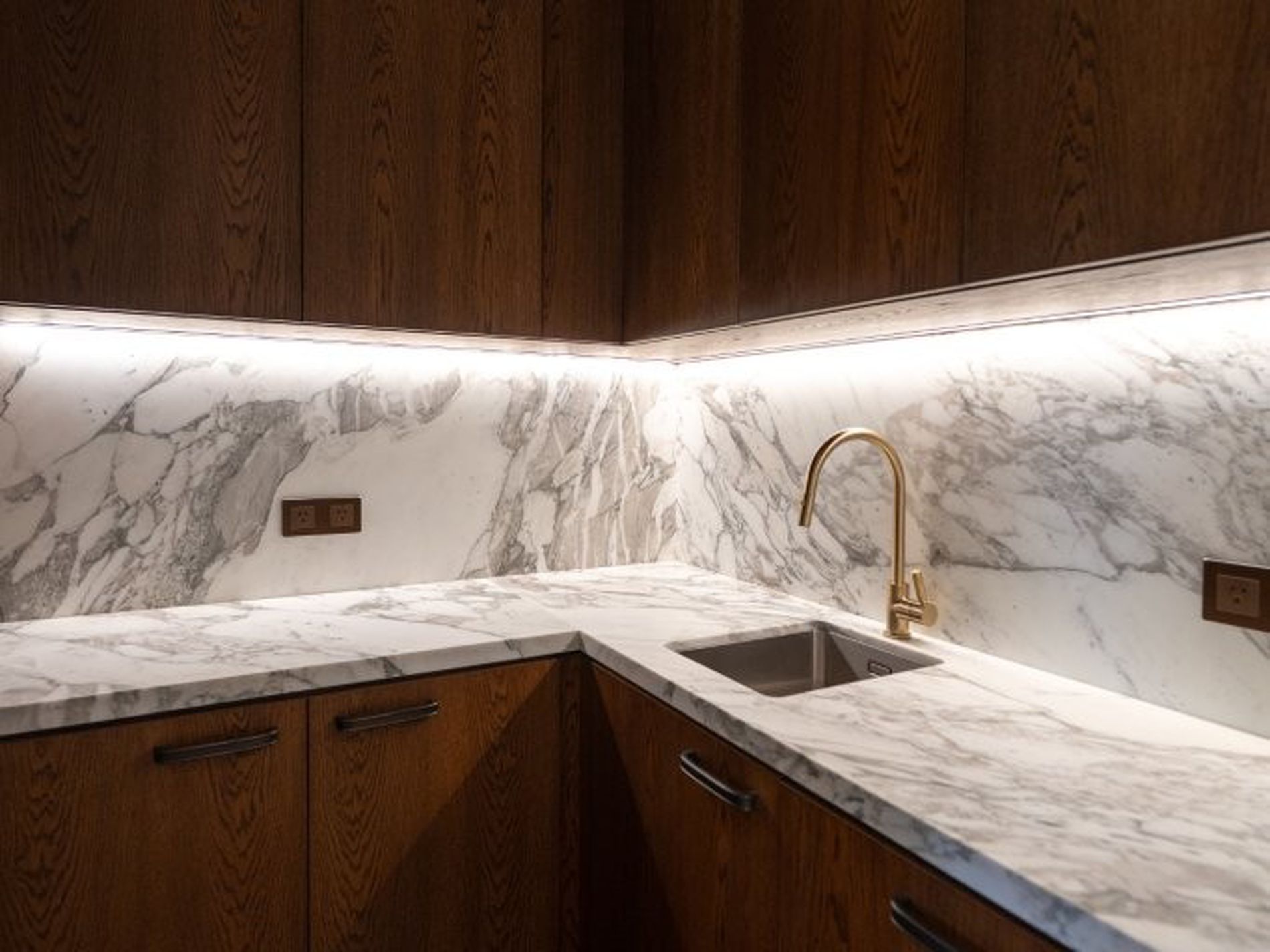 2 / 147 Darling Point Road, Darling Point