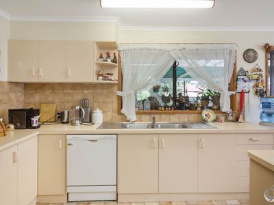 6 Mitchell Place, Narooma