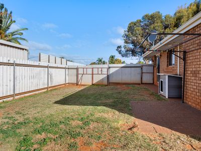 2 / 2 Steel Place, Boulder