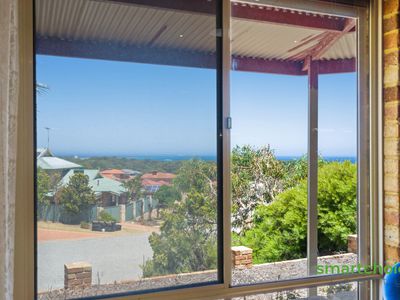 14 Nancy Way, Coogee