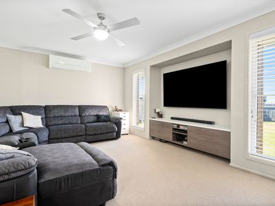 5 Banool Circuit, Bomaderry
