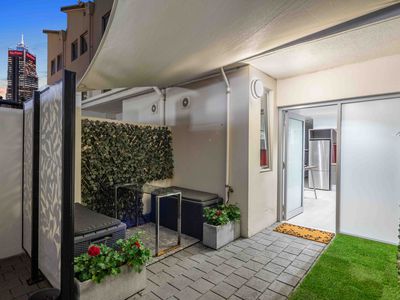 140 / 996 Hay Street, Perth