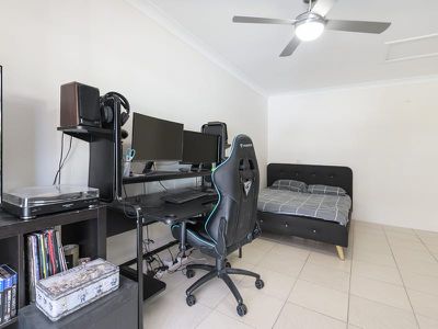 26 Clarendon Cct, Forest Lake