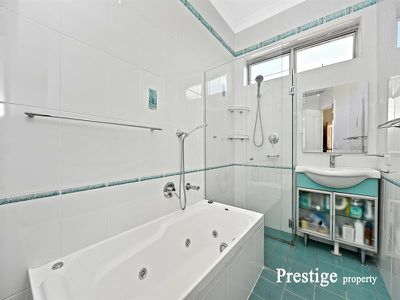 11 Knoll Avenue, Turrella