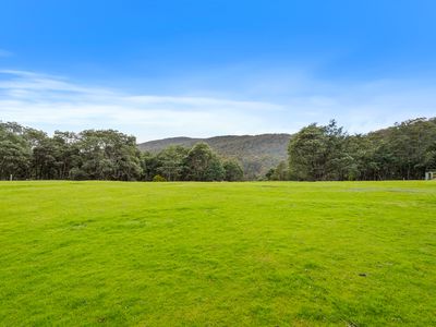 572 Woodbridge Hill Road, Gardners Bay