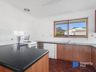 2 James Street, Strathdale