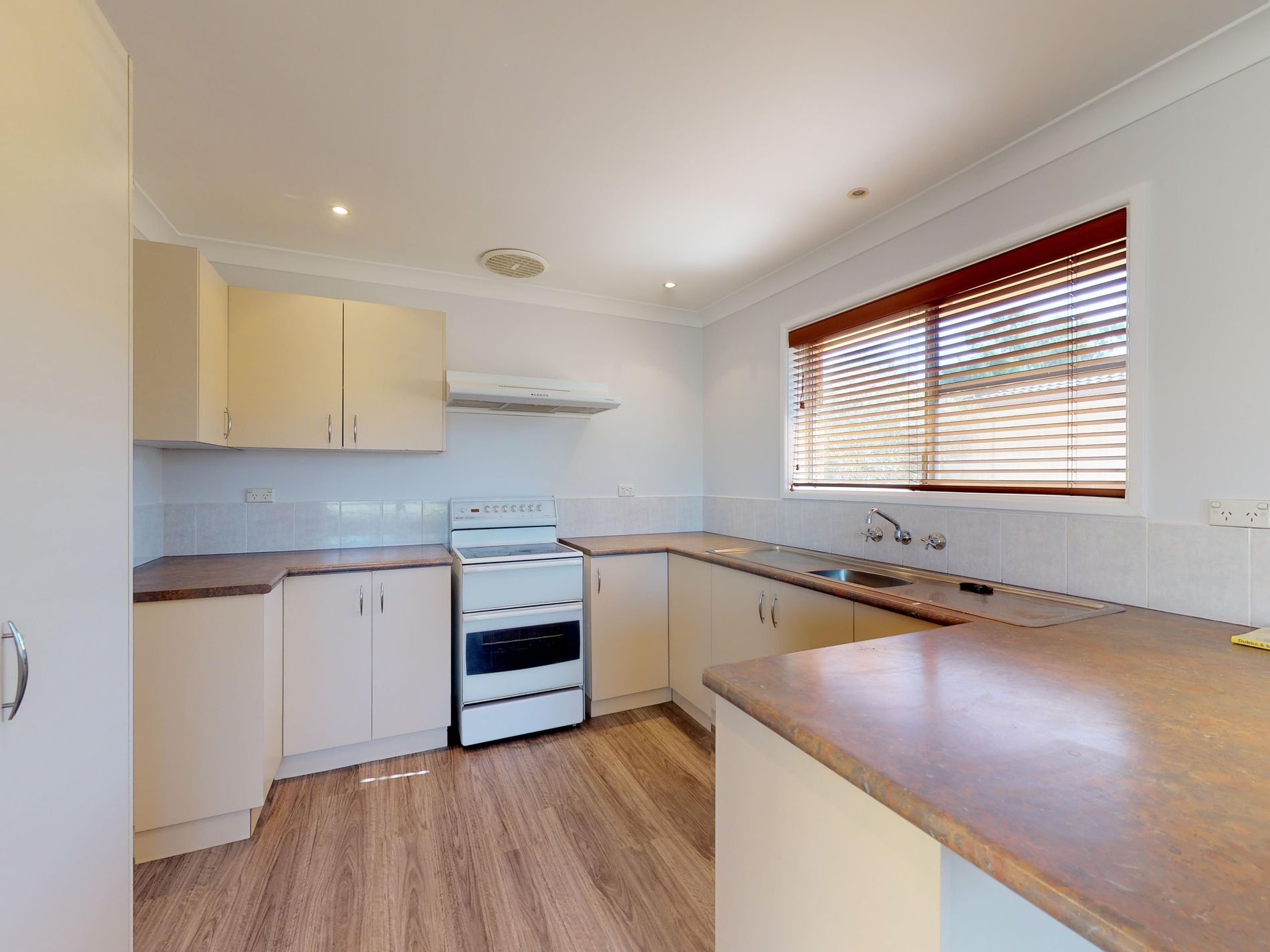 43 Oxley Circle, Dubbo