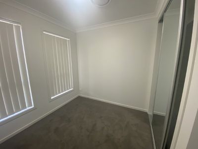 209 Dalmatia Avenue, Edmondson Park