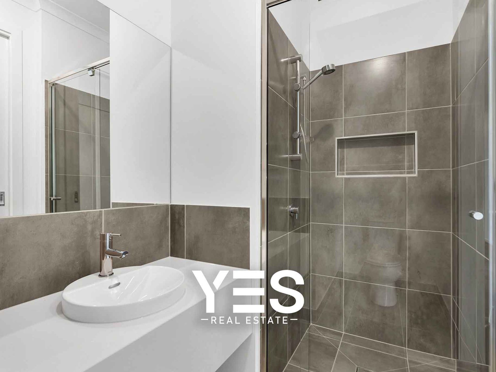 26 Fremont Street, Clyde