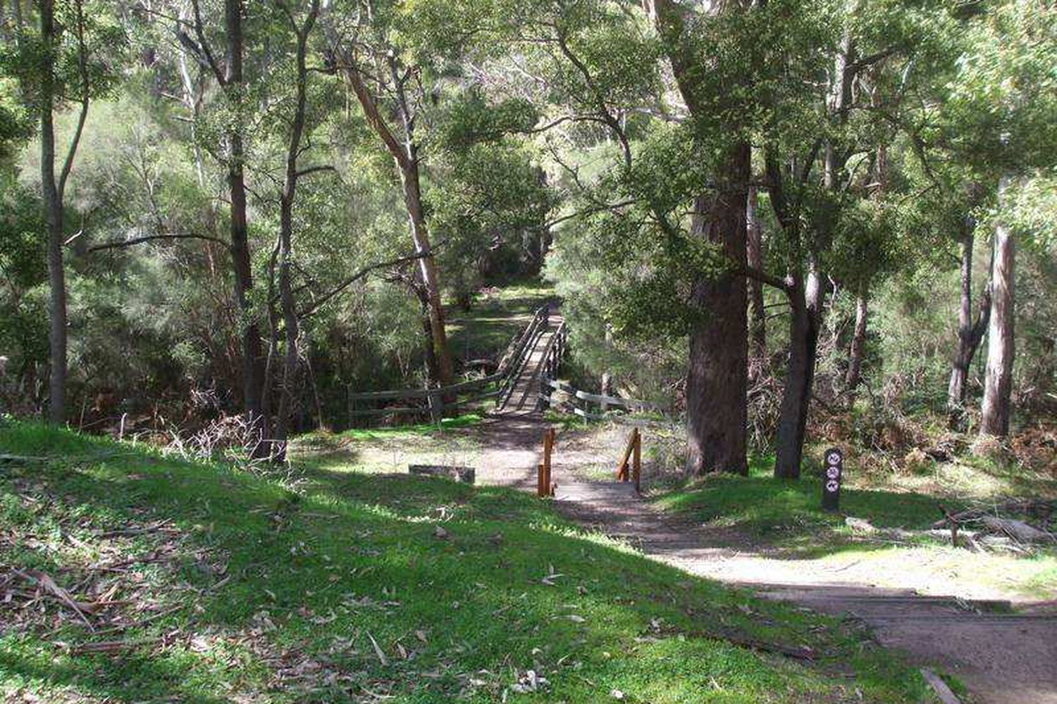 15 Tandara Road, Halls Gap