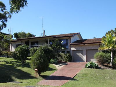 1 Avon Place, Forster