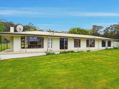 222 Cygnet Coast Road, Lymington