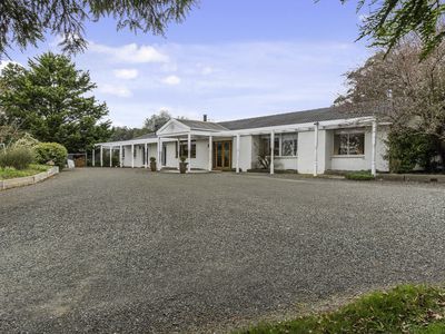 183 Harpers Road, Woodend