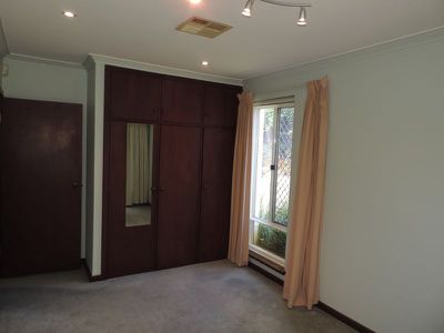 27 Halgania Way, Duncraig