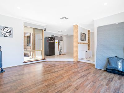 15 Purser Cove, Murdoch