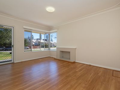 2 / 3A View Road, Mount Pleasant