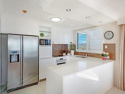 11E / 969 Gold Coast Highway, Palm Beach