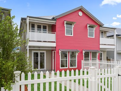 2 / 18 Balmoral Parade, Tullimbar